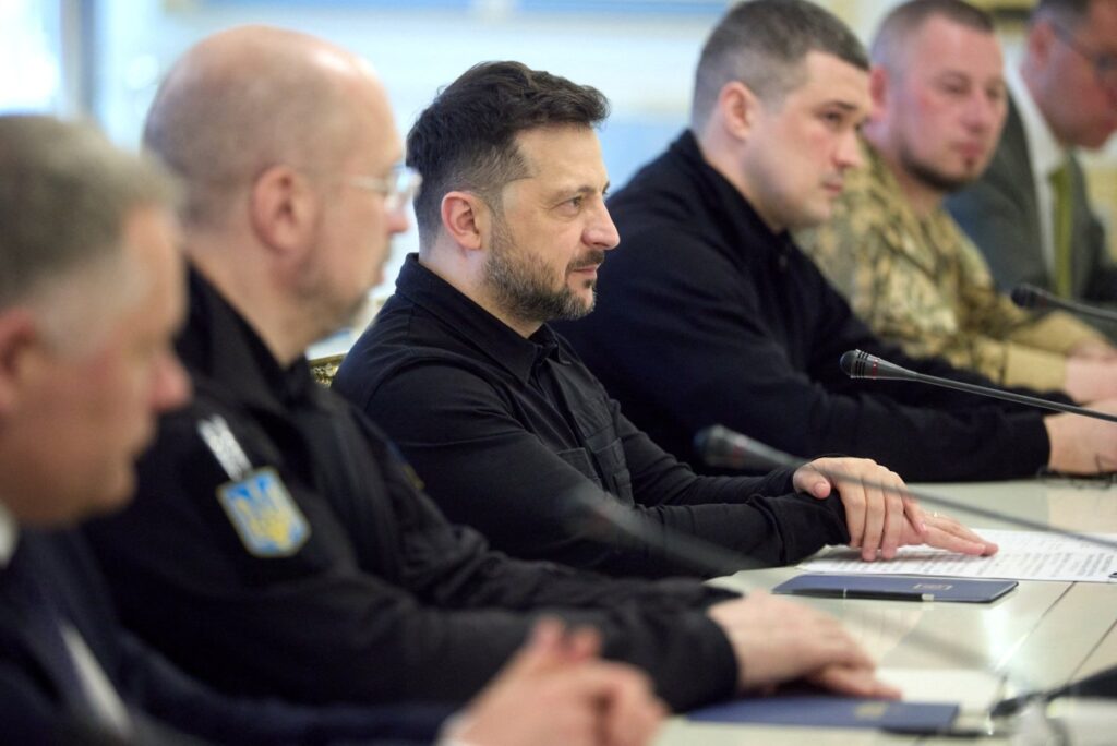Kiev sofre primeiro ataque aéreo após fim de trégua com Rússia