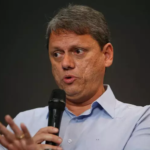 Tarcísio diz que São Paulo avançou sem apoio federal