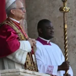 Papa promete tornar Igreja "lugar seguro" a vítimas de abusos