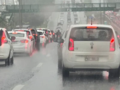 Dia dos Namorados no DF terá chuva e trovoadas, aponta Inmet