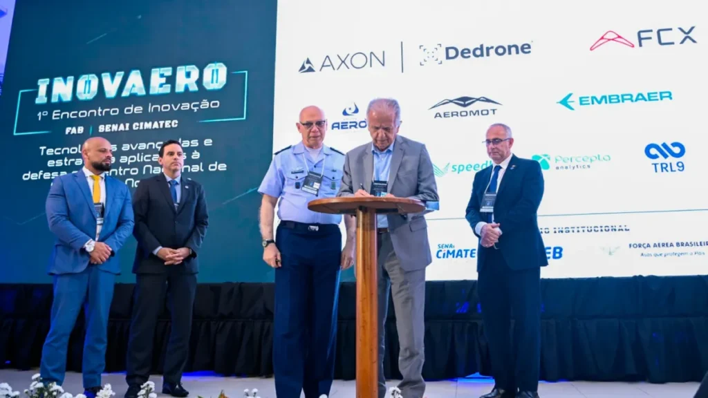 Defesa discute inovação aeroespacial em encontro na Bahia
