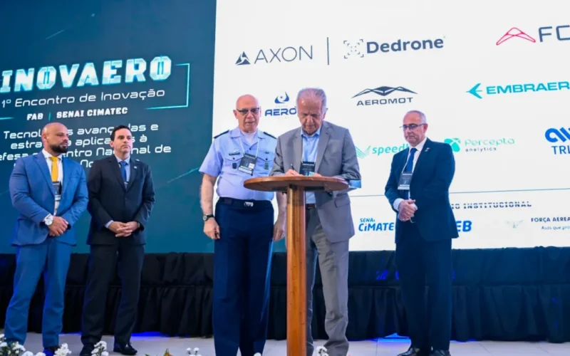 Defesa discute inovação aeroespacial em encontro na Bahia
