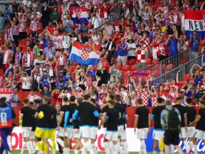 Croácia vence Panamá e segue na briga na Copa