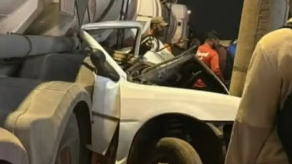 Motorista morre prensado entre caminhão e poste em Aparecida de Goiânia