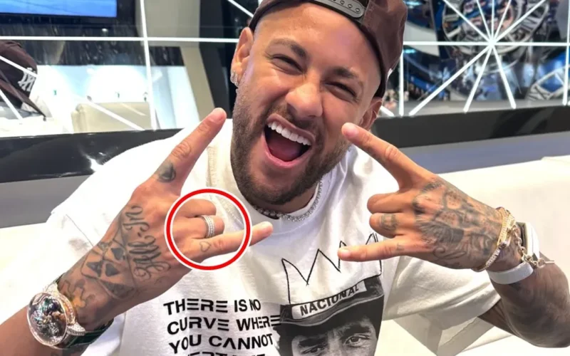 Neymar sem aliança em NY enquanto Biancardi está em Miami