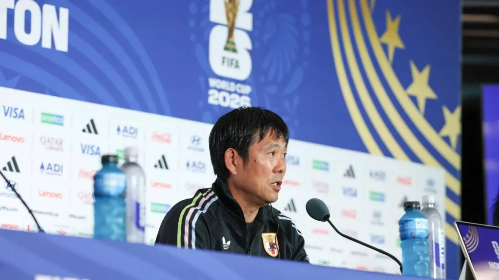 Técnico do Japão cita Zico e Falcão e crê em vitória sobre o Brasil