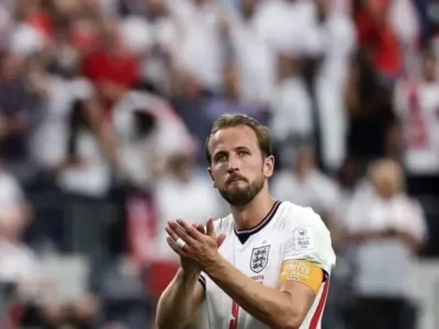 Kane pede calma à Inglaterra após heroica vitória sobre o México