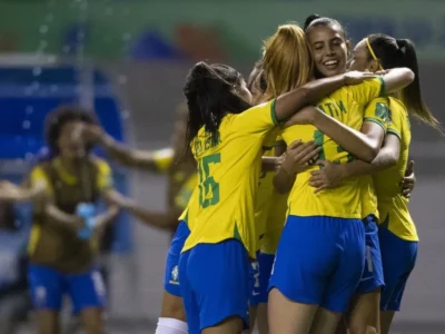 Lei ajusta férias escolares de 2027 por causa da Copa Feminina