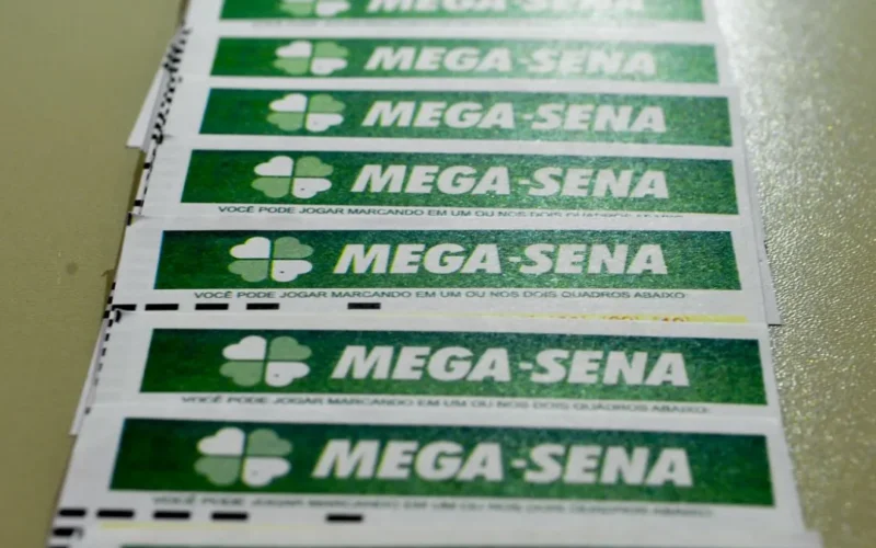 Mega-Sena acumula e prêmio sobe para R$ 30 milhões