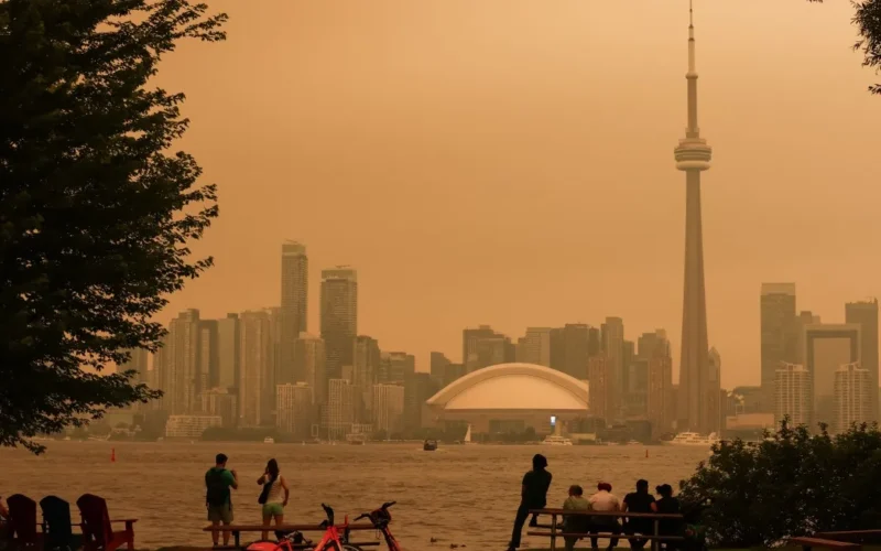 Fumaça de incêndios no Canadá cobre EUA e atinge Nova York