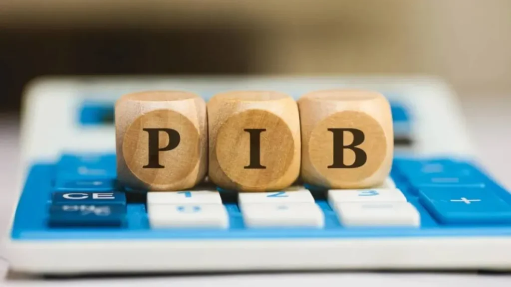 PIB brasileiro cresce 0,7% em maio, puxado por serviços e agro