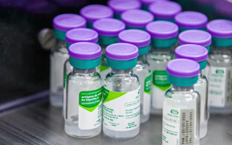 Hepatite A dispara em SP e já supera total de 2025