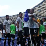Botafogo vence Cruzeiro no Mineirão e assume 7º lugar
