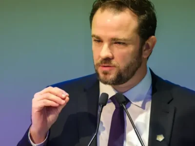 Durigan: reduzir gastos, endurecer arcabouço e modernizar Estado