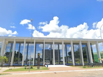 TJDFT condena clínica por laudo de tomografia com erros