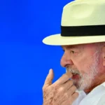 TRE-SP multa Lula em R$ 15 mil por propaganda antecipada
