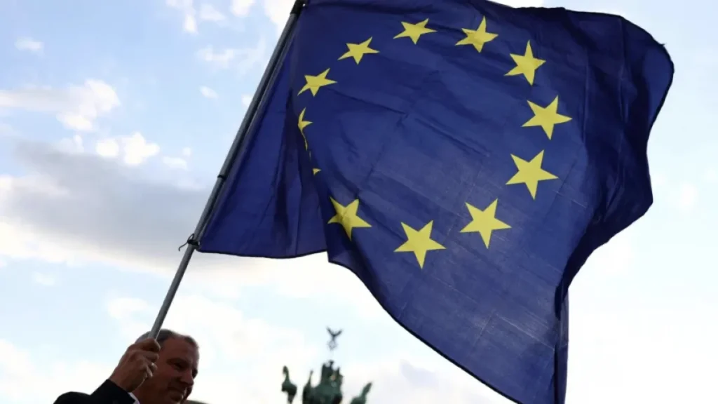Crise migratória na UE expõe racha e ofensiva da ultradireita