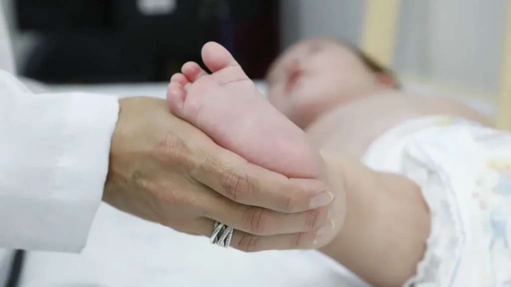 Atraso no teste do pezinho atrasa diagnóstico e tratamento da AME no Brasil