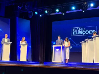 Debate no DF: Oposição se une contra Celina Leão